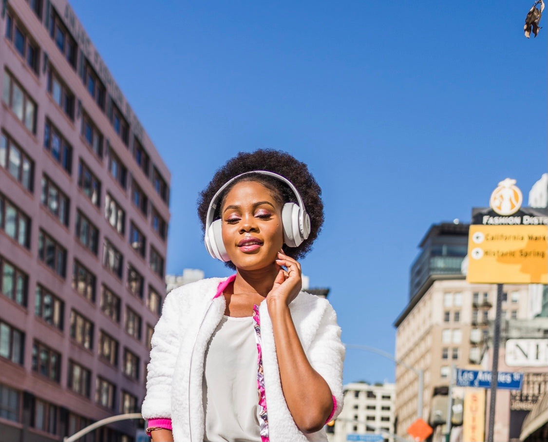 Gdine HiFi Stylish Wireless Headphone with LED Light